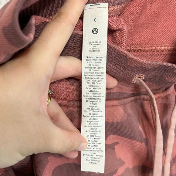 Lululemon Relaxed Fit French Terry Jogger Women's Sz 0 Camo Brier Rose Relaxed - Picture 3 of 6